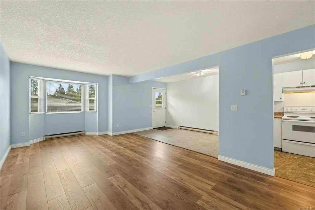 274 Harwell Rd 1, Nanaimo