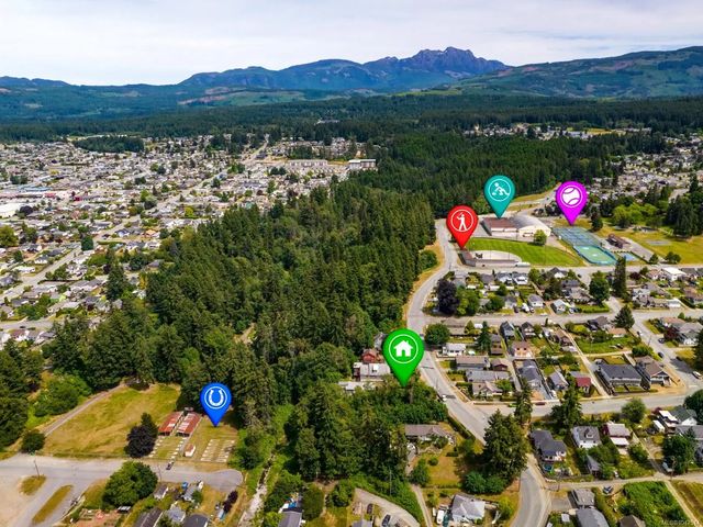 2 of 7 - 4817 Dunbar St, Port Alberni, BC