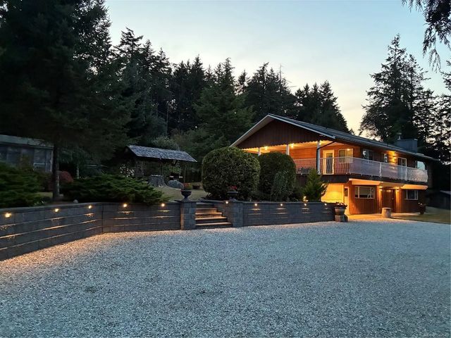 2 of 74 - 330 Saltspring Way, Salt Spring, BC