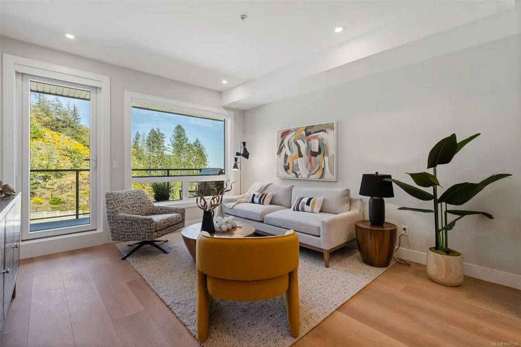 1810 Selenite Pl 107, Langford