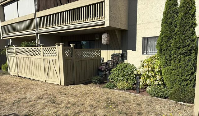 2 of 22 - 363 Morison Ave 107, Parksville, BC