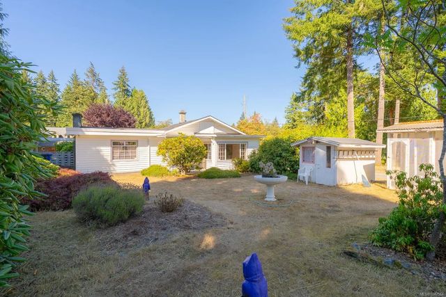 2 of 47 - 3910 Saltair Rd, Ladysmith, BC