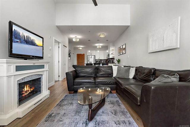 2 of 30 - 866 Brock Ave 407, Langford, BC