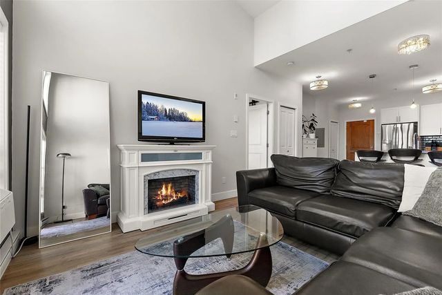 3 of 30 - 866 Brock Ave 407, Langford, BC