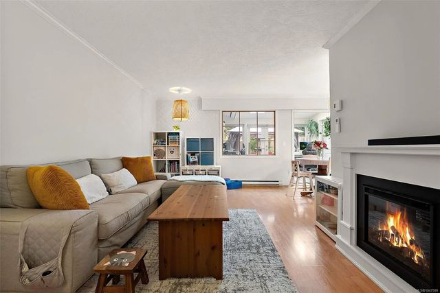 3 of 31 - 191 Atkins Rd, View Royal, BC