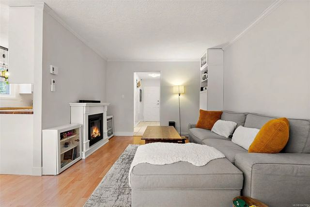 4 of 31 - 191 Atkins Rd, View Royal, BC