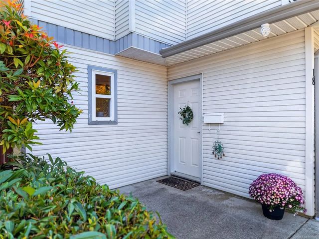 2 of 40 - 1180 Braidwood Rd 18, Courtenay, BC