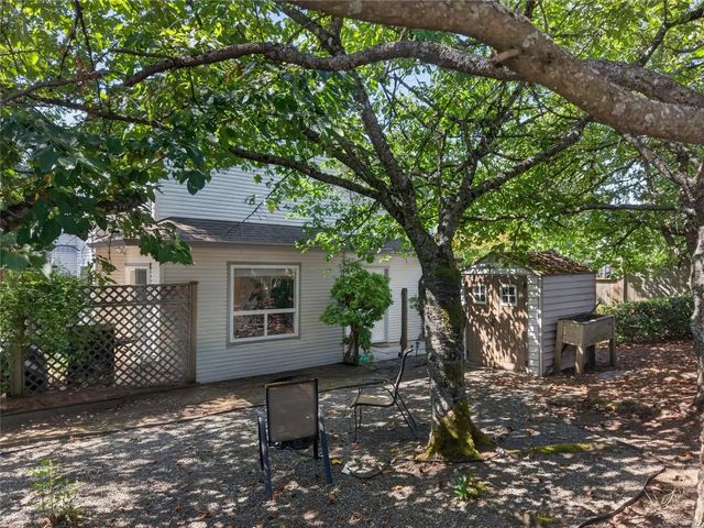 5 of 40 - 1180 Braidwood Rd 18, Courtenay, BC