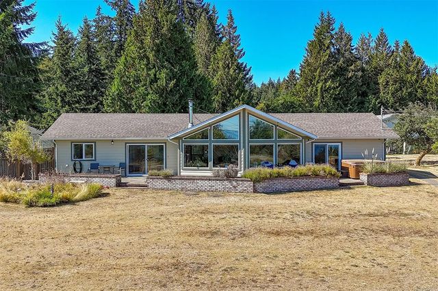 3 of 67 - 6780 Island Hwy W, Bowser, BC