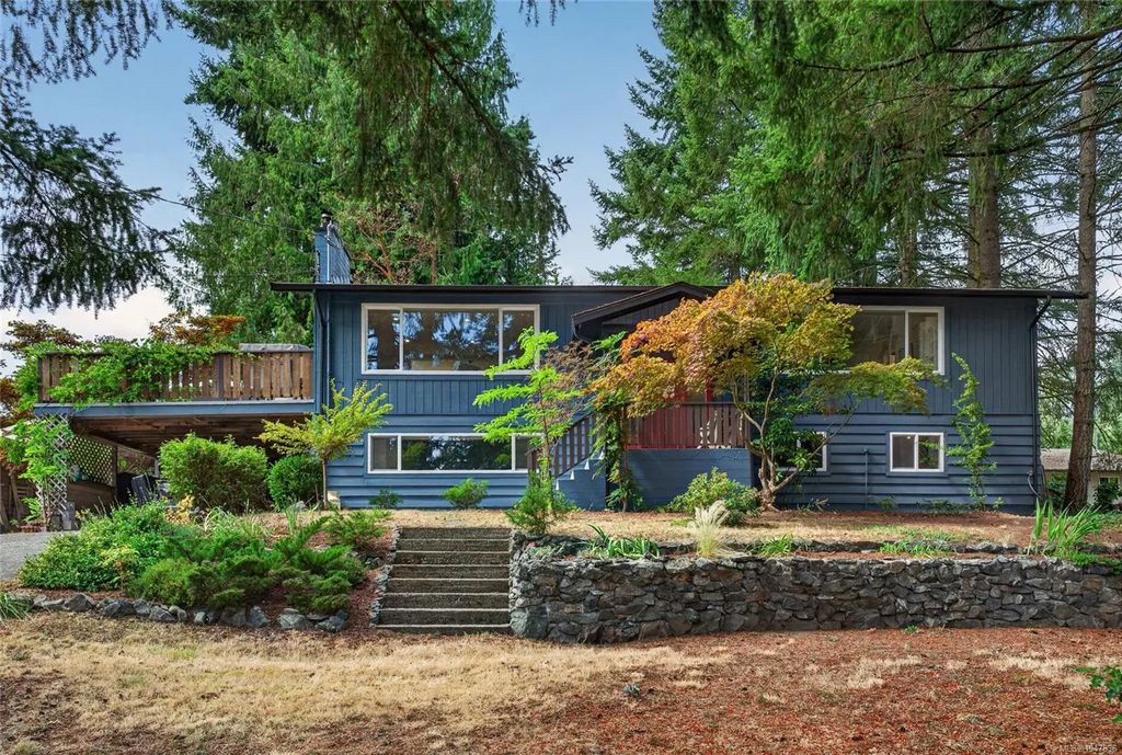 2686 Morningstar Rd, Shawnigan Lake