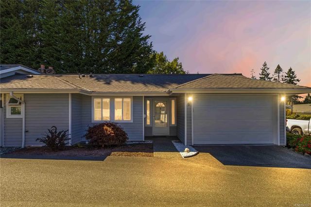 5 of 55 - 3966 Cedar Hill Cross Rd 9, Saanich, BC