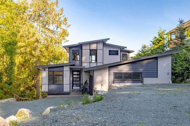 2 of 91 - 10333 Chemainus Rd, Saltair, BC