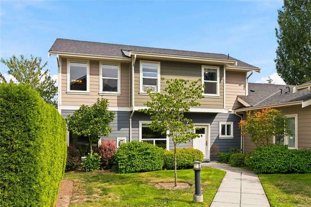 2 of 52 - 1515 Keating Cross Rd 18, Central Saanich, BC