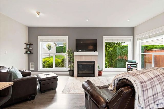 3 of 52 - 1515 Keating Cross Rd 18, Central Saanich, BC