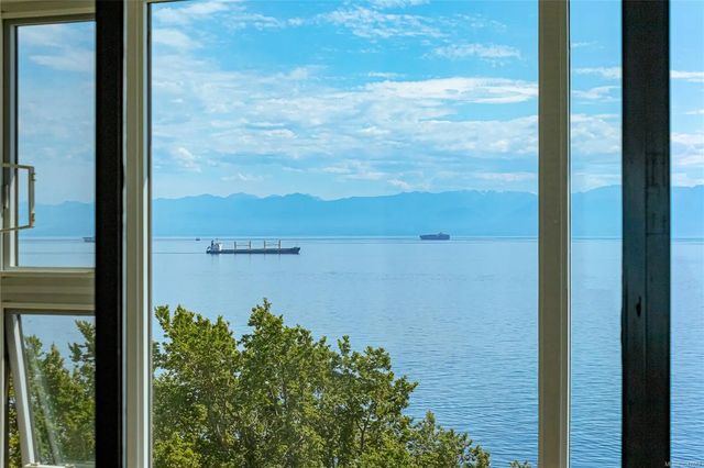 4 of 55 - 670 Dallas Rd 702, Victoria, BC