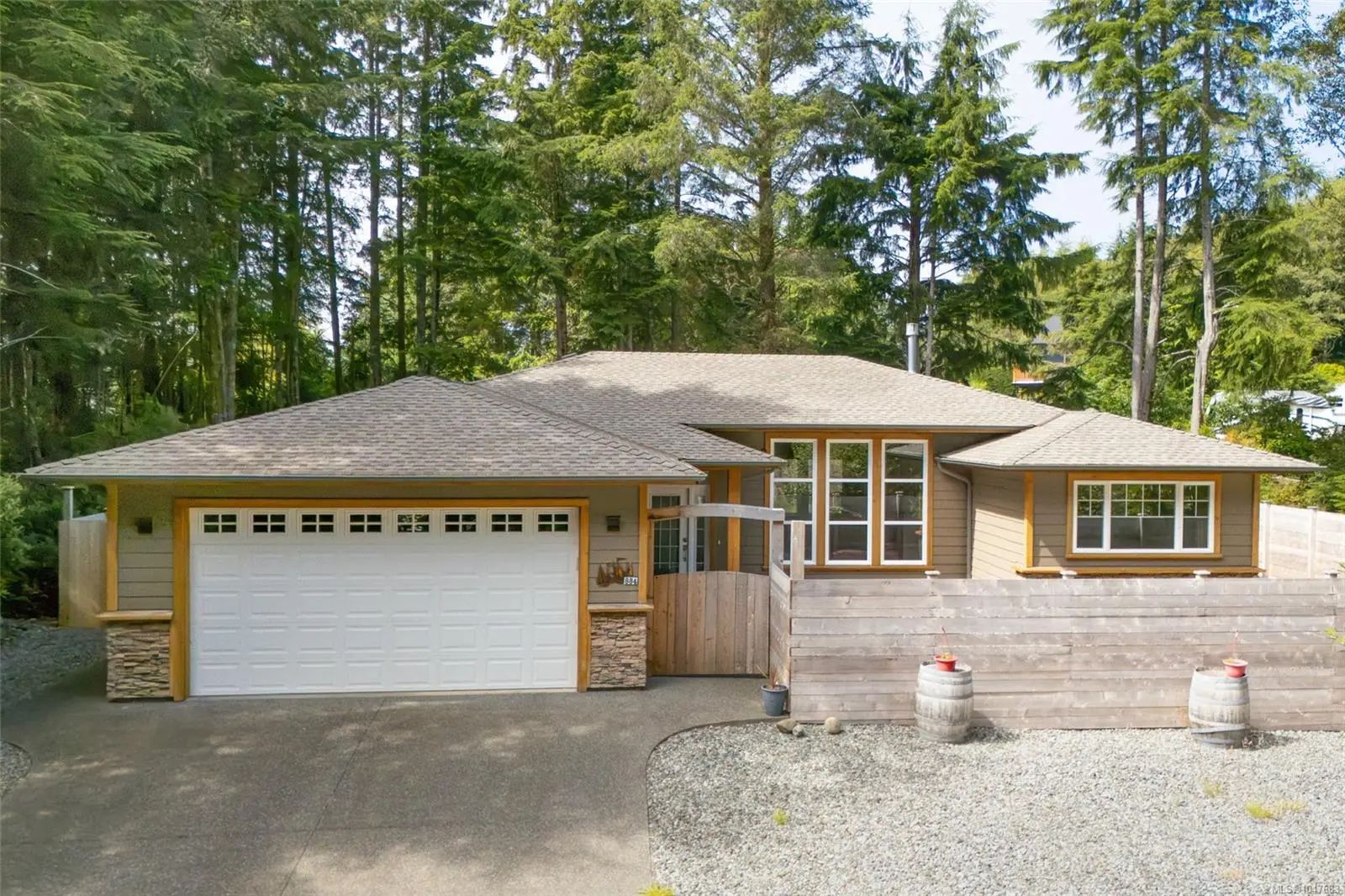 Residential Real Estate for Sale at 884 Elina Rd in the city of Ucluelet by MLS #1047683