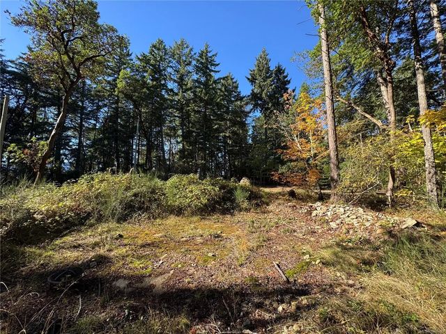 2 of 21 - 164 Pirates Lane, Protection Island, BC