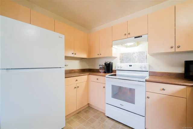 3 of 29 - 297 Harwell Rd, Nanaimo, BC