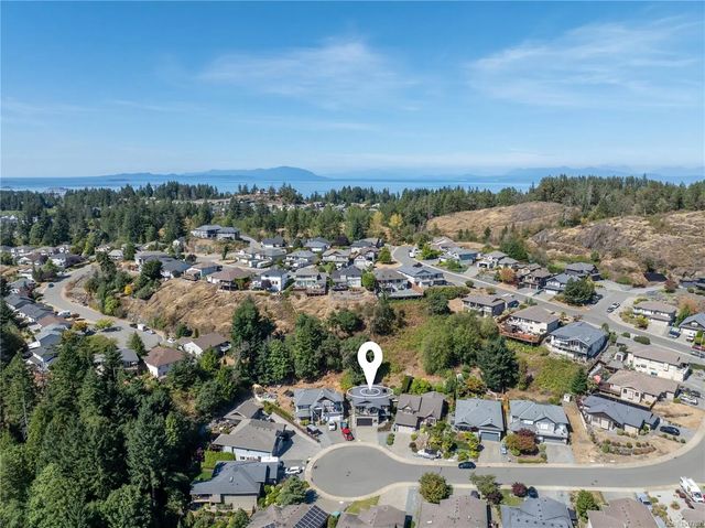 4 of 35 - 5141 Owlstone Pl, Nanaimo, BC