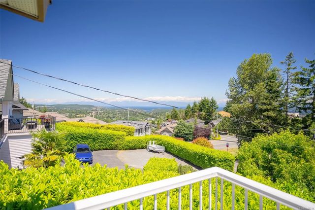 2 of 59 - 375 Cariboo Dr, Nanaimo, BC