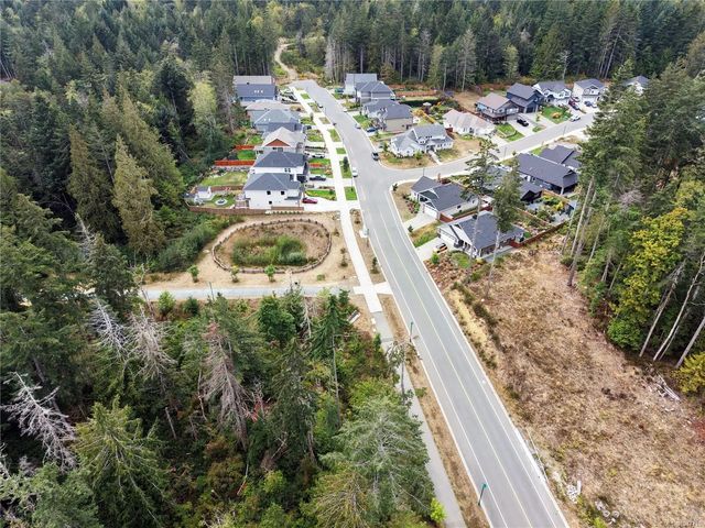 5 of 18 - 6891 Ridgecrest Rd, Sooke, BC