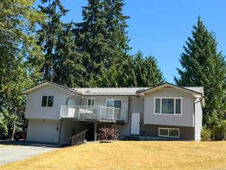 5568 Norasea Rd, Nanaimo