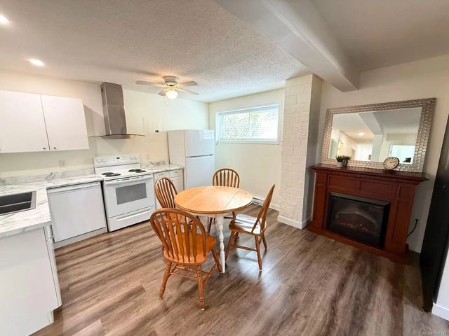 5 of 16 - 5568 Norasea Rd, Nanaimo, BC