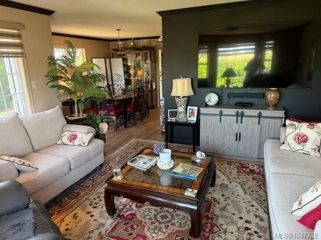 3 of 11 - 305 Blower Rd 4, Parksville, BC