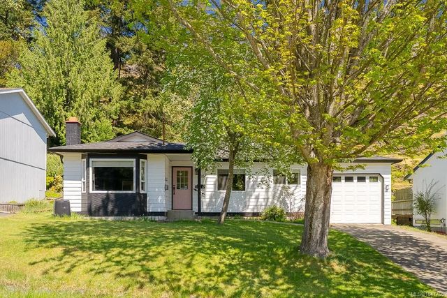 3716 Howden Dr, Nanaimo