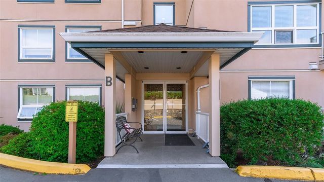 3 of 42 - 3000 Oak St 104b, Chemainus, BC