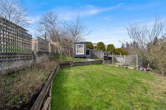 4 of 56 - 217 Tahoe Ave, Nanaimo, BC
