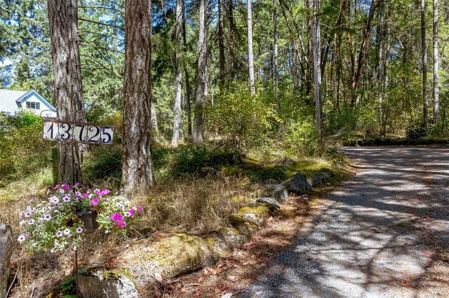 3 of 47 - 13725 Jennifer Rd, Ladysmith, BC