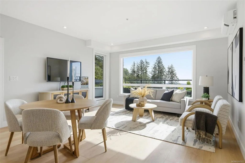 1810 Selenite Pl 401, Langford