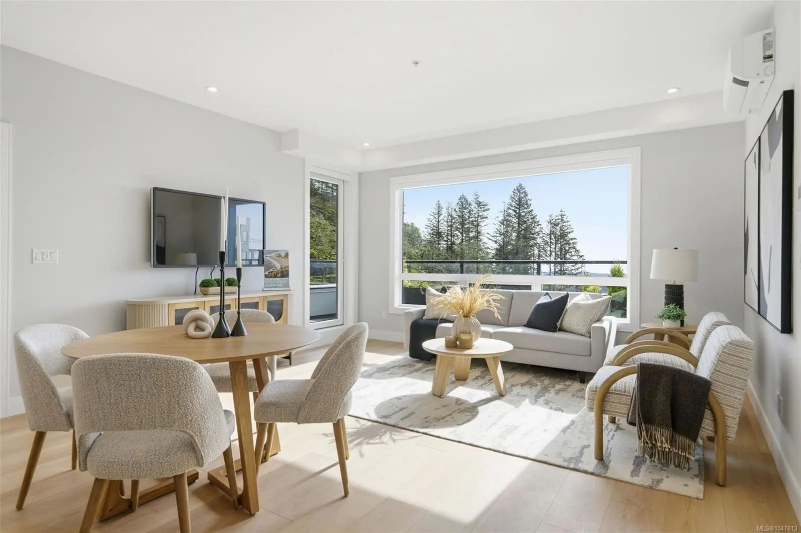 1047813, Residential, 1810 Selenite Pl 401, Langford, BC, , , V9B 7E2