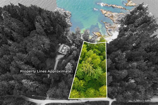 3 of 7 - Lot 1 Brady's Beach Trail, Bamfield, BC