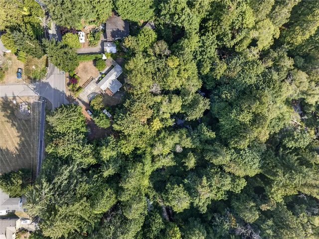 5 of 42 - 205 Atkins Rd, View Royal, BC