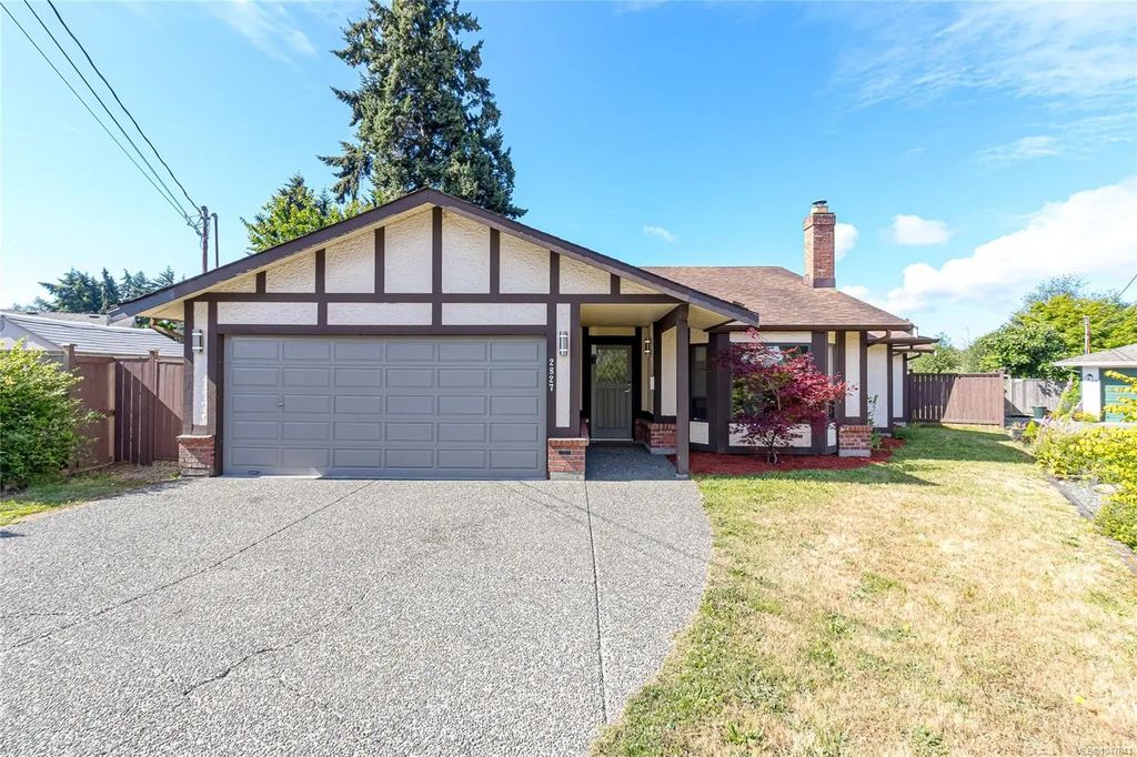 2827 Pickford Rd, Colwood