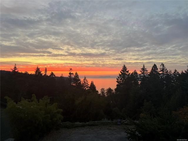 3141 Swallow Cres, Nanoose Bay