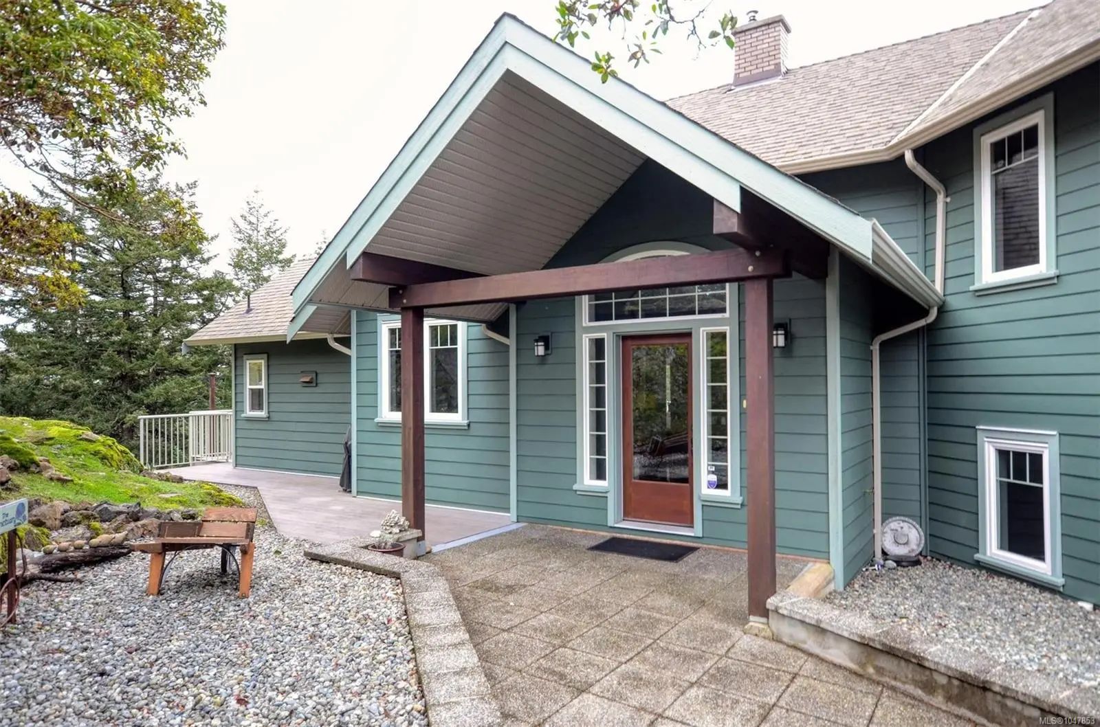 Residential Real Estate for Sale at 4935 Deer Park Trail in the city of Metchosin by MLS #1047853