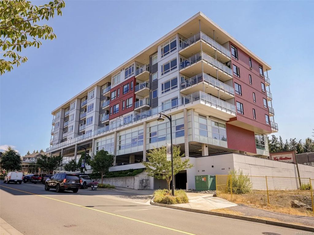 1311 Lakepoint Way 503, Langford