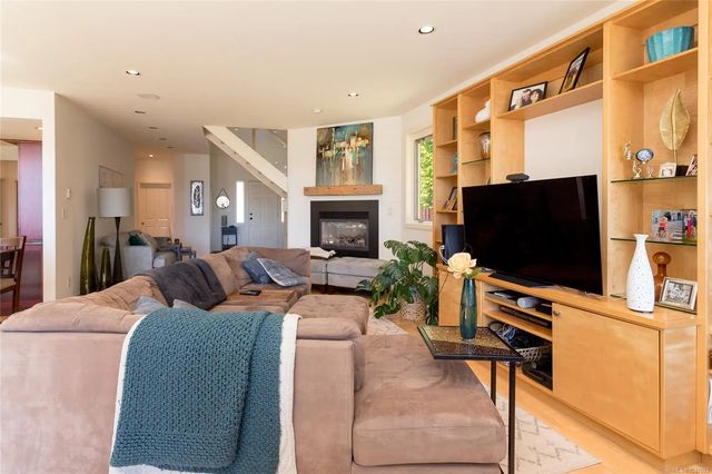 5 of 40 - 5469 Sooke Rd, Sooke, BC