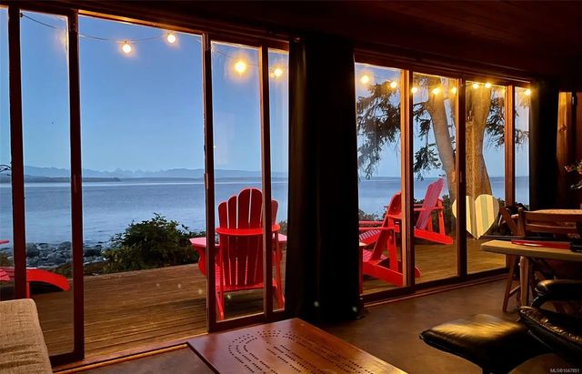 4 of 20 - 628 Wa Wa Kie Rd, Quadra Island, BC