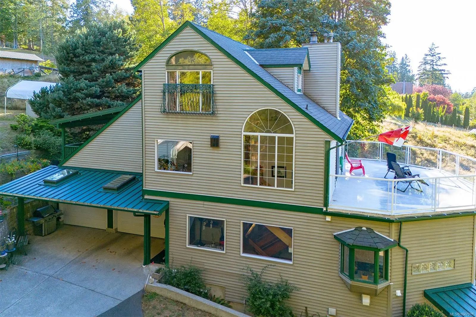 Residential Real Estate for Sale at 7815 Lantzville Rd in the city of Lantzville by MLS #1047911