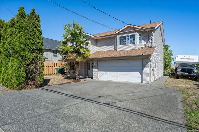 2 of 35 - 632 Howard Ave, Nanaimo, BC