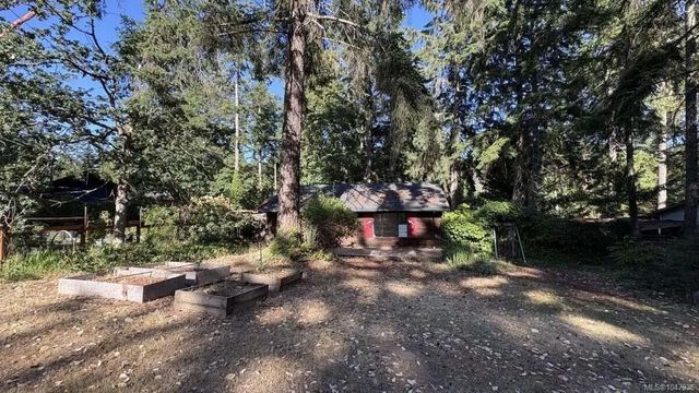 3 of 21 - 23 Pirates Lane, Protection Island, BC