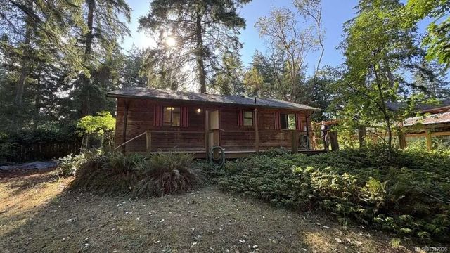 4 of 21 - 23 Pirates Lane, Protection Island, BC