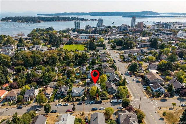 2 of 56 - 66 Kennedy St, Nanaimo, BC