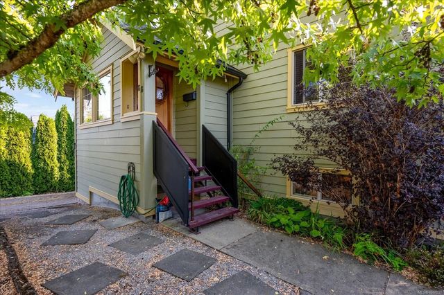 4 of 56 - 66 Kennedy St, Nanaimo, BC