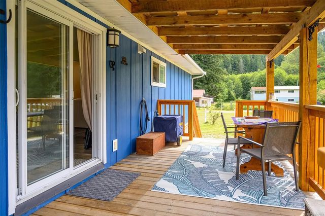 3 of 52 - 429 Community Rd, Sayward, BC