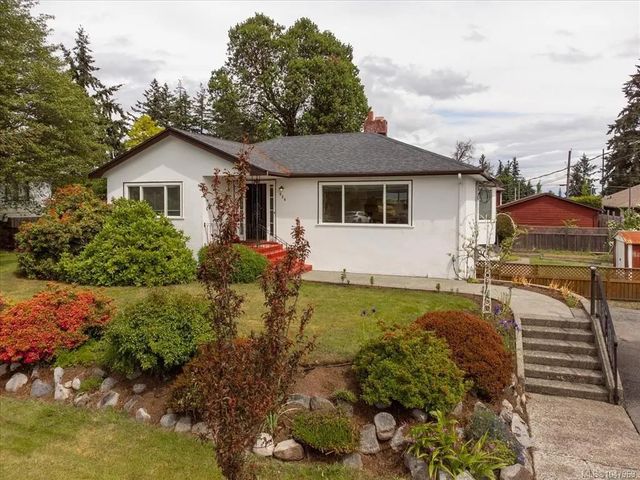 2 of 54 - 850 Hunter St, Nanaimo, BC